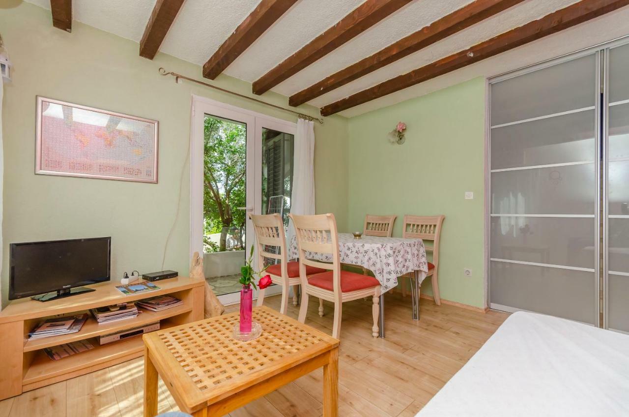 Apartment Dory Trogir Buitenkant foto